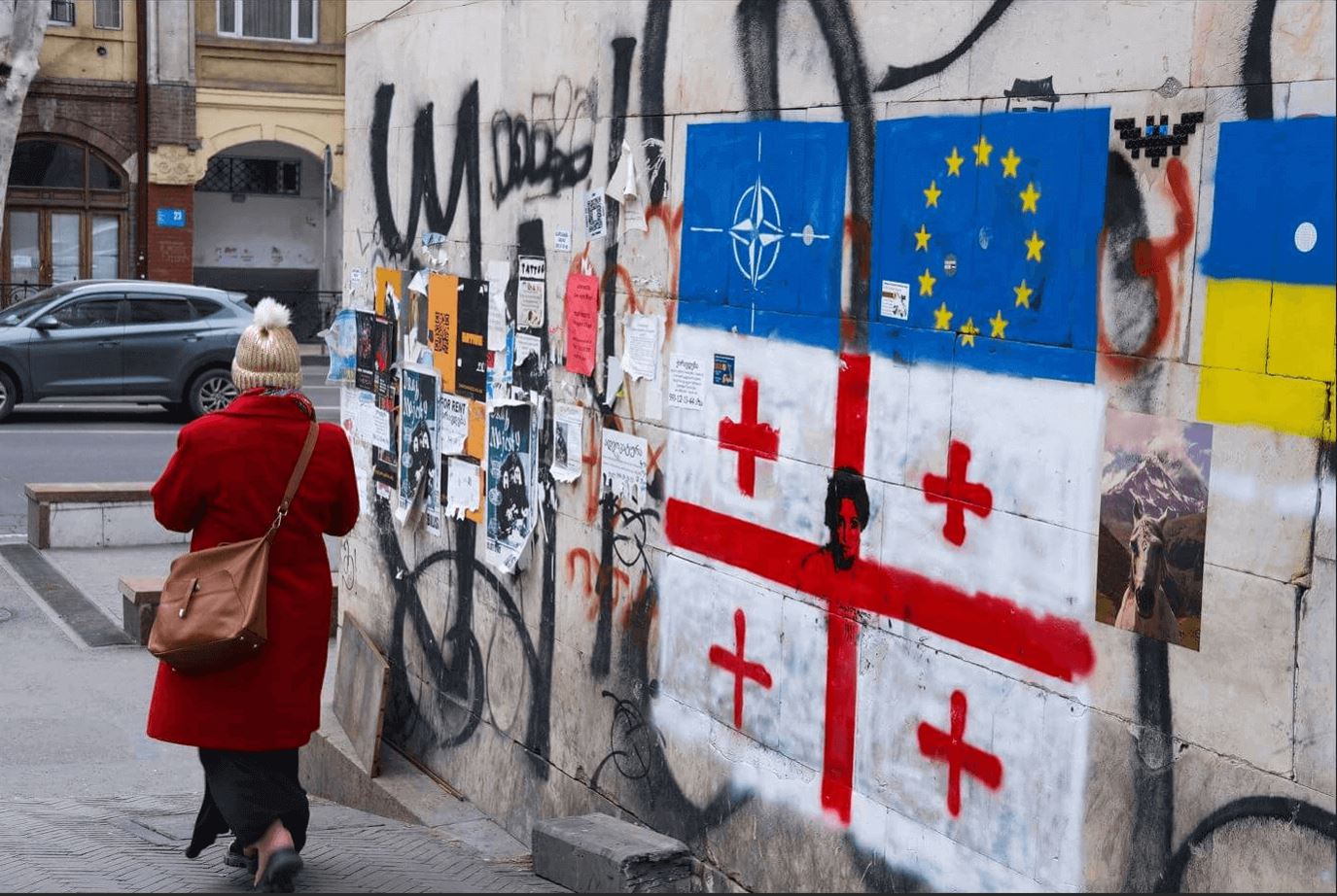 The walls in Tbilisi speak out / Reuters
